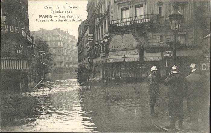 Paris Crue de la Seine Rue Pasquier