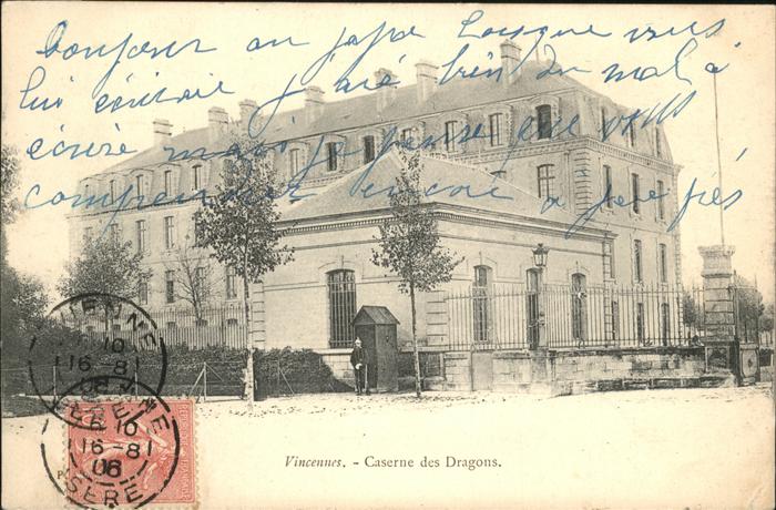 Vincennes Caserne des Dragons
