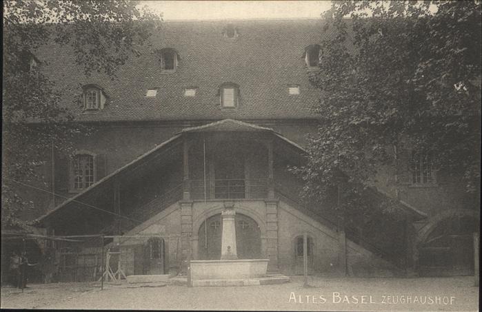 Basel BS Zeughaushof Brunnen