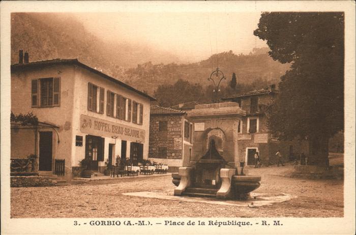Gorbio Place Republique Brunnen