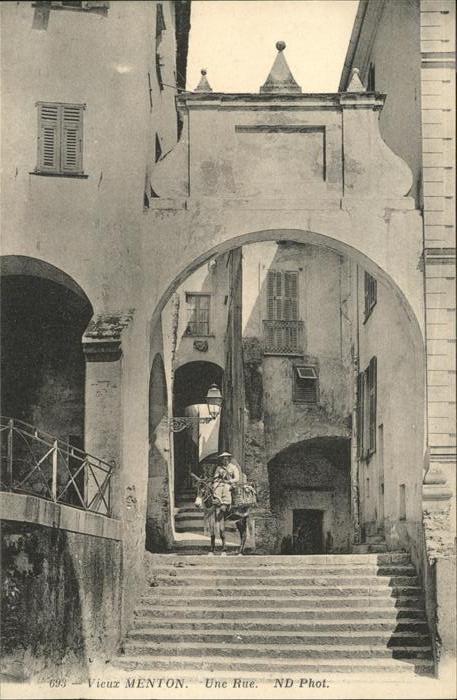 Menton Alpes Maritimes Une Rue Esel