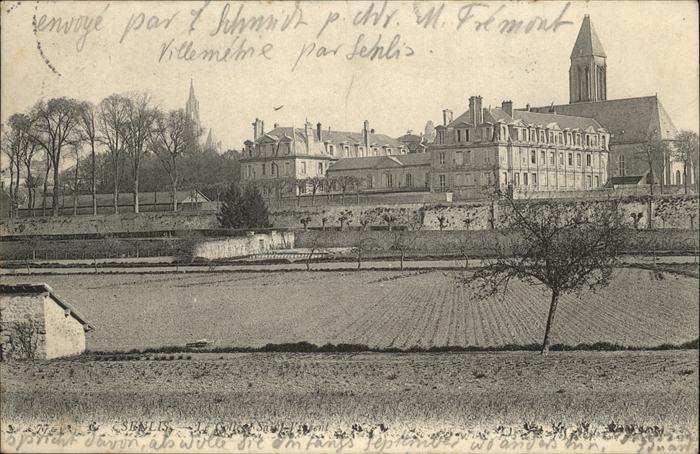 Senlis Oise Le College