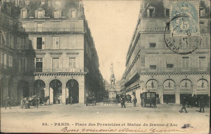 Paris Place Pyramides Satue Jeanne d_Arc