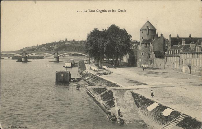 Paris La Tour Goguin Les Quais