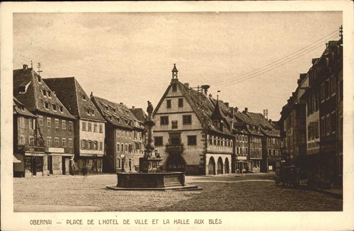 Obernai Bas Rhin Place de Hotel Halle Aux Bles, Brunnen