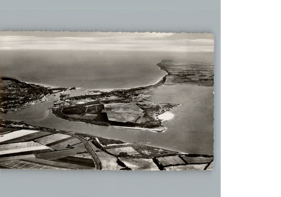 Travemuende Ostseebad Fliegeraufnahme