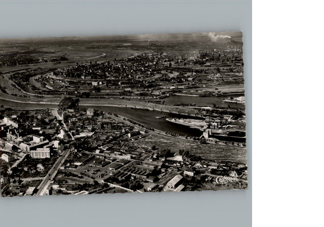 Duisburg Ruhr Fliegeraufnahme Hafen