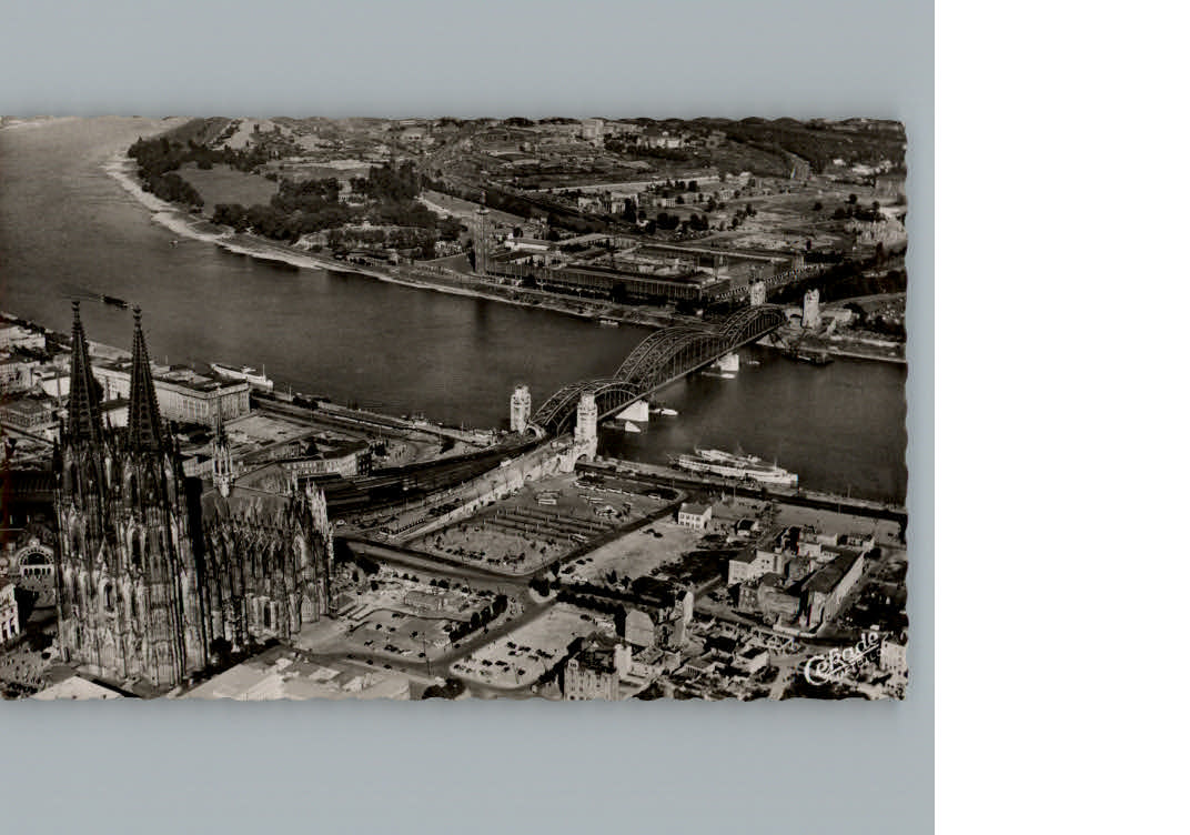 Koeln Rhein Fliegeraufnahme