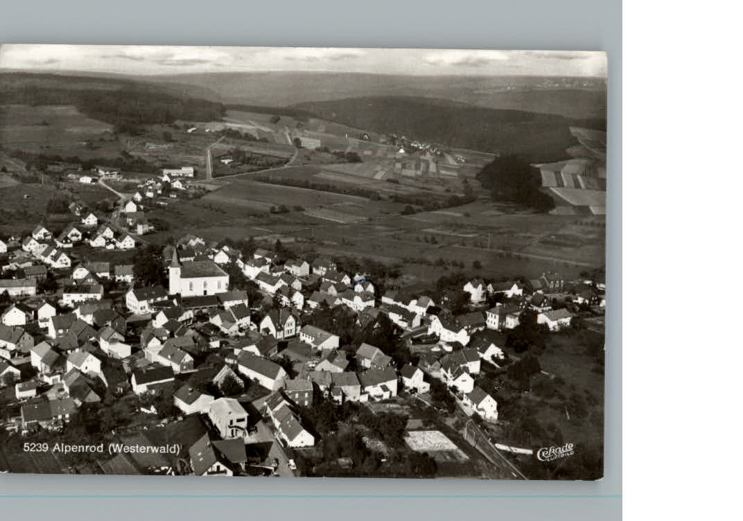 Alpenrod Fliegeraufnahme