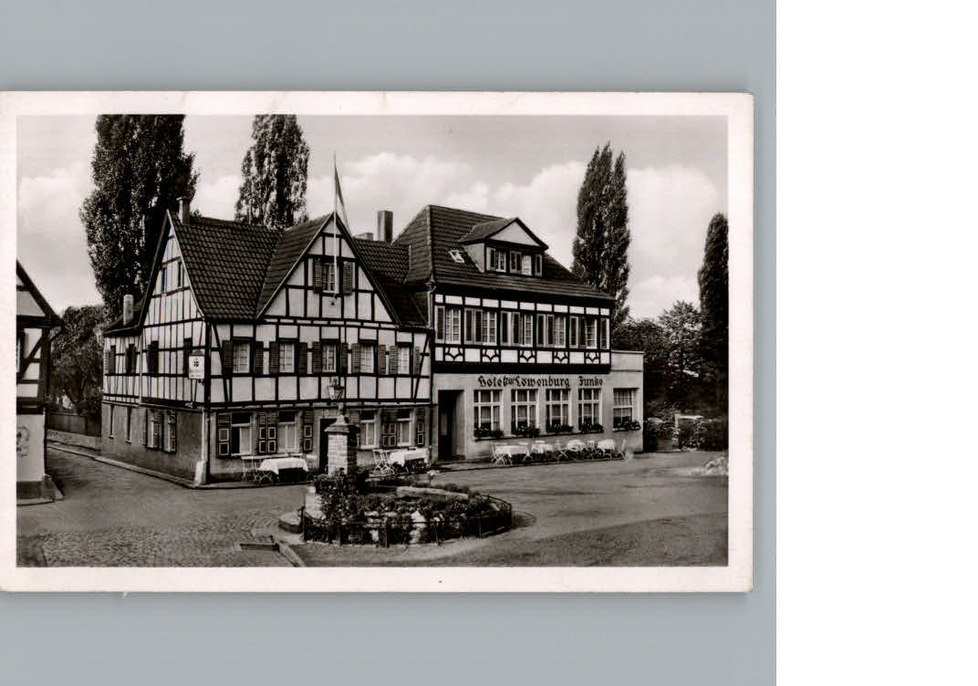 Rhoendorf Hotel Zur Loewenburg