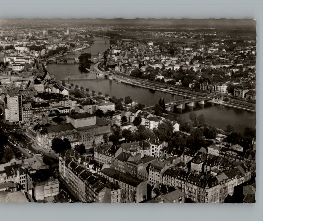 Frankfurt Main Fliegeraufnahme