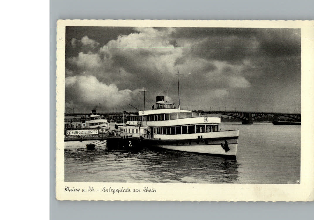 Mainz Rhein Anlageplatz Rhein