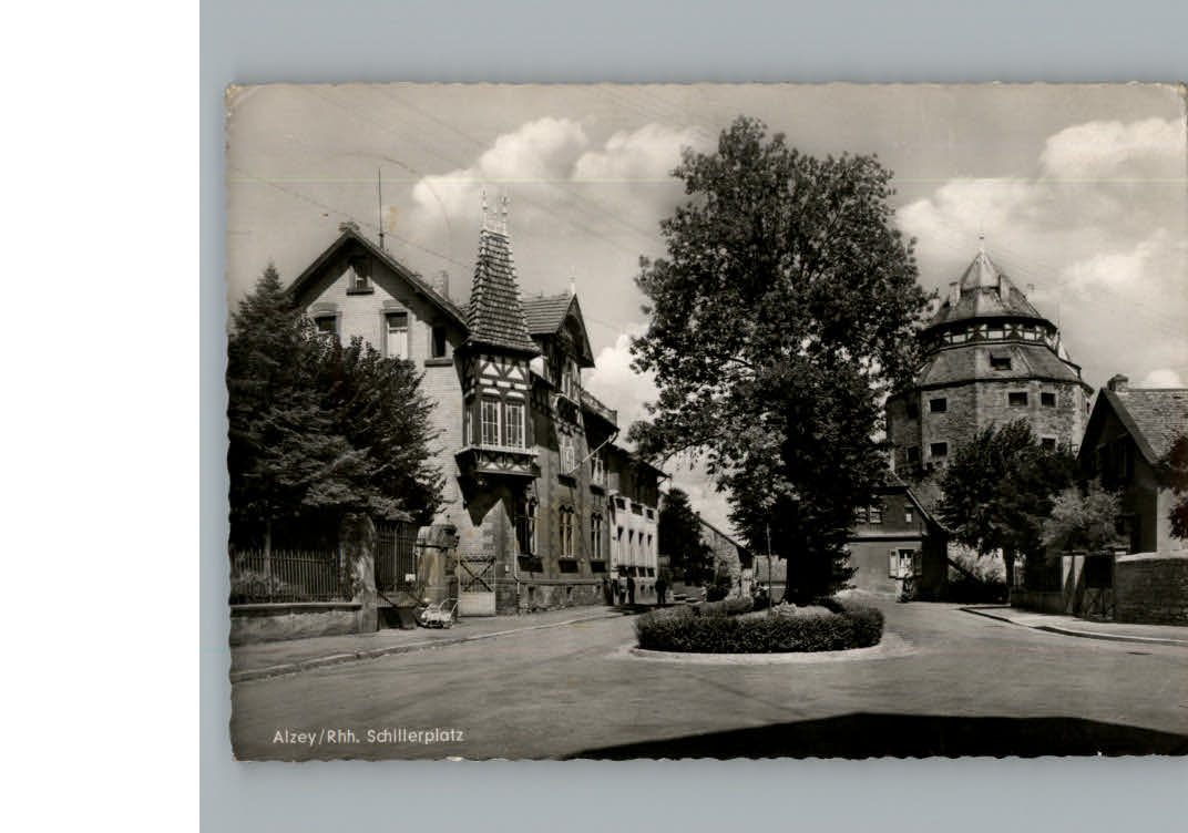 Alzey Schillerplatz