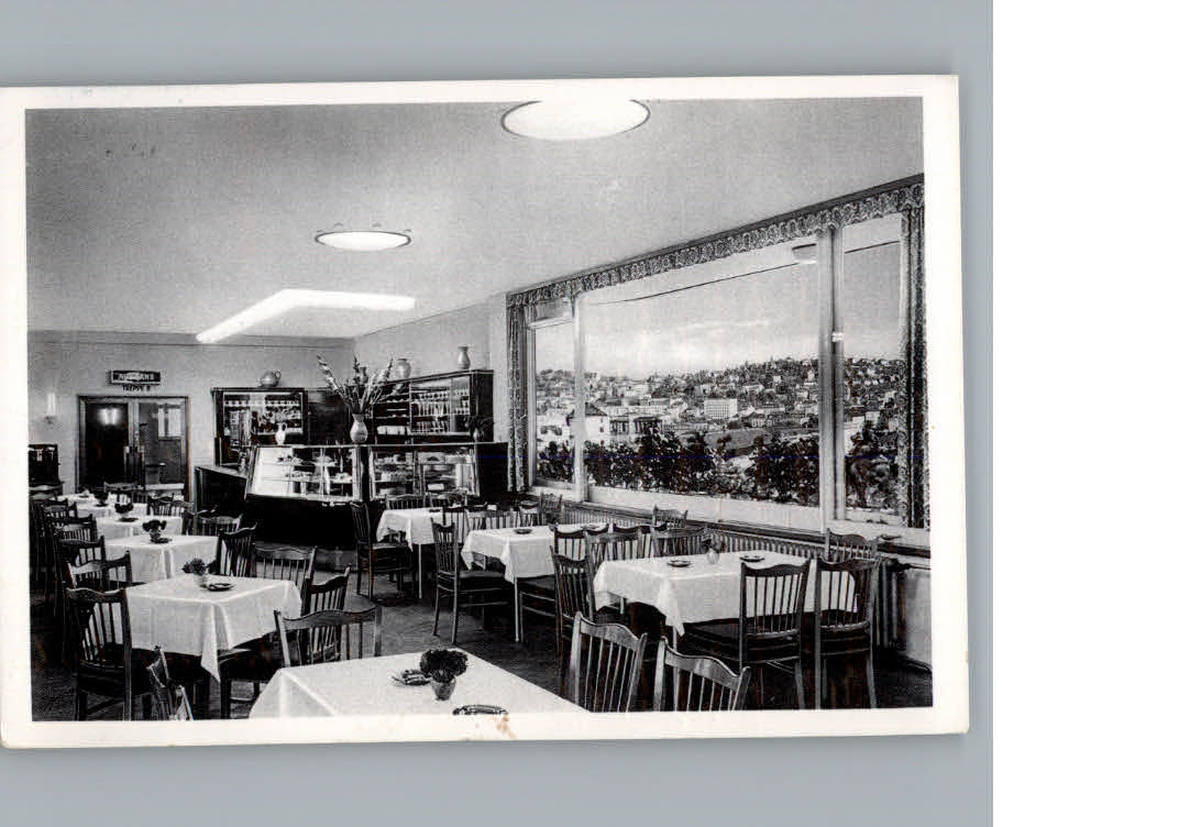 Stuttgart Handlung mit Restaurant