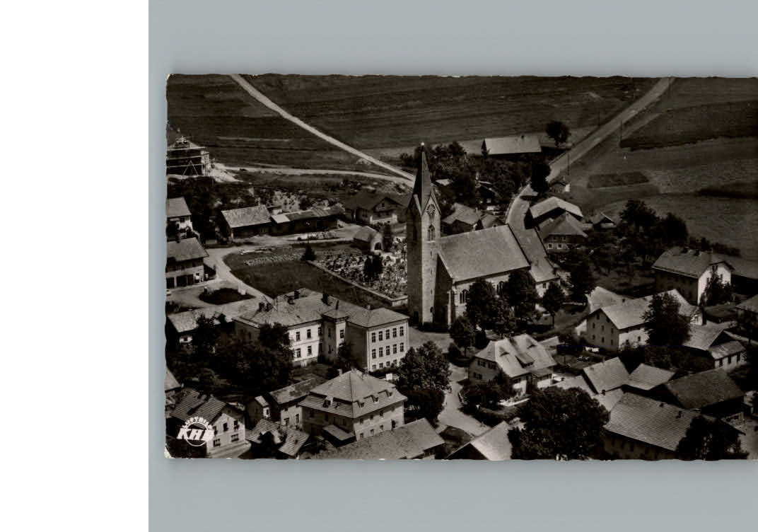 Neuschoenau Kirche Fliegeraufnahme
