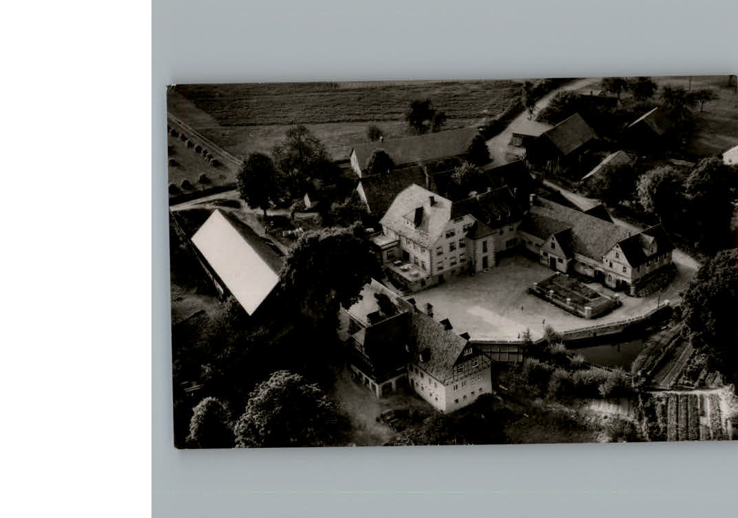 Hermes Fliegeraufnahme Pension Haueis