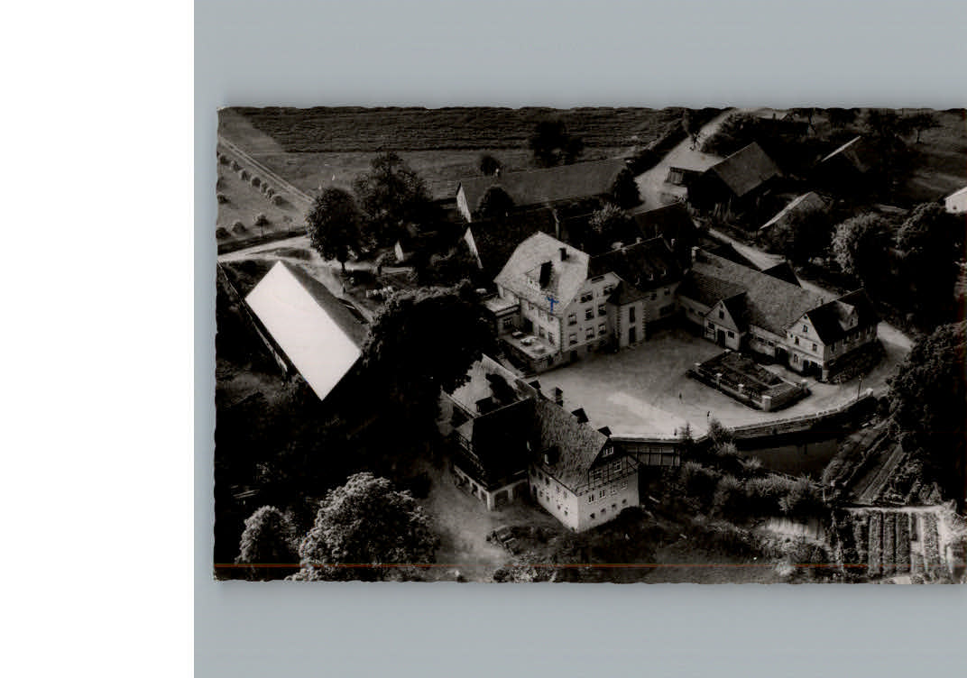 Hermes Fliegeraufnahme Pension Haueis