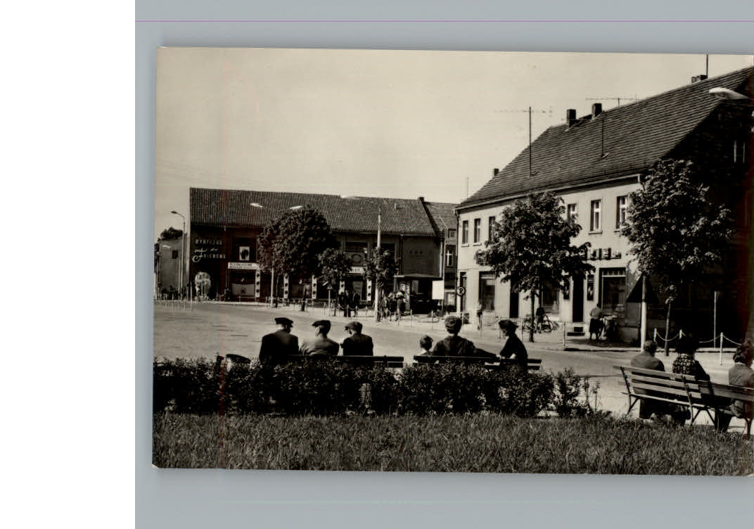 Seelow Puschkinplatz