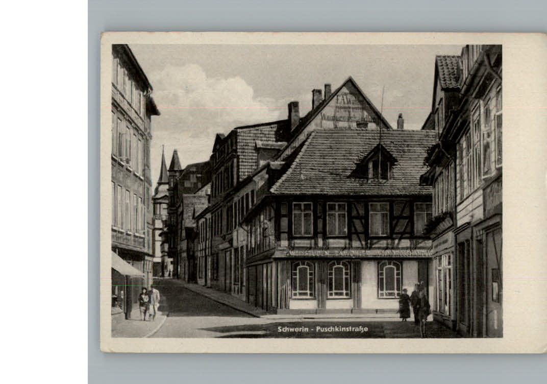 Schwerin Mecklenburg Puschkinstrasse