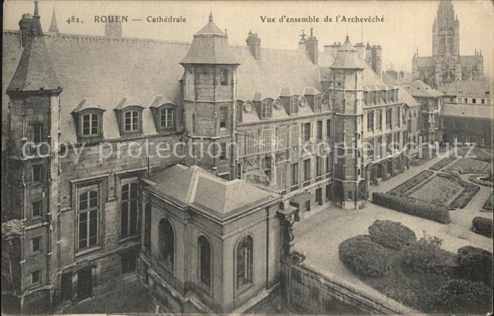 Rouen Cathedrale vue d_ensemble de l'Archevec