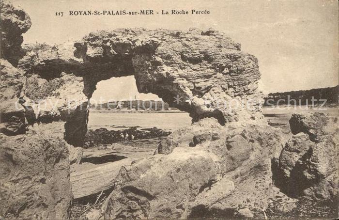 Saint-Palais-sur-Mer La Roche Percee