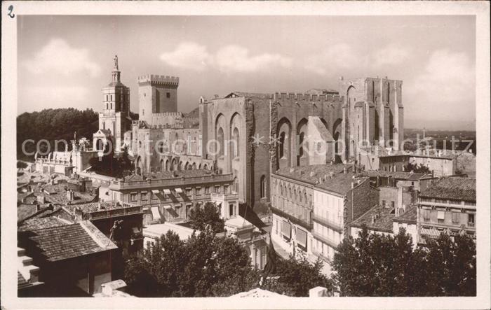 Avignon Vaucluse Palais des Papes et la Cathedrale