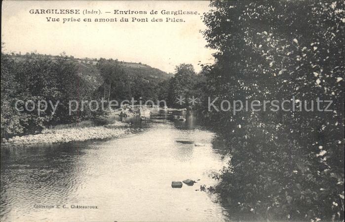 Gargilesse-Dampierre Bords de la Riviere vue prise du Pont d