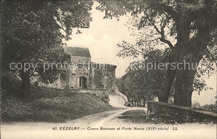 Vezelay Cours Bouveau et Porte Neuve XIV siecle