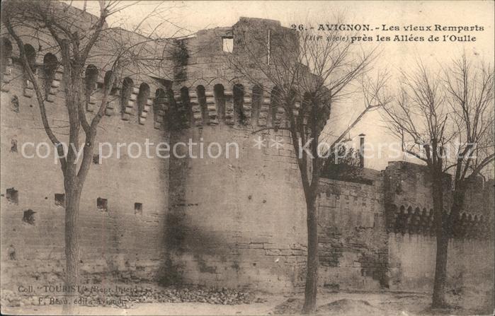 Avignon Vaucluse Les vieux Remparts