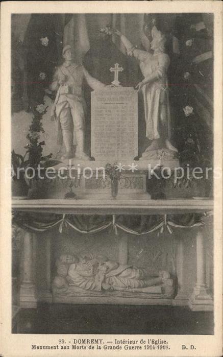 Domremy-la-Pucelle Vosges Interieur de l'Eglise Monument aux Mort