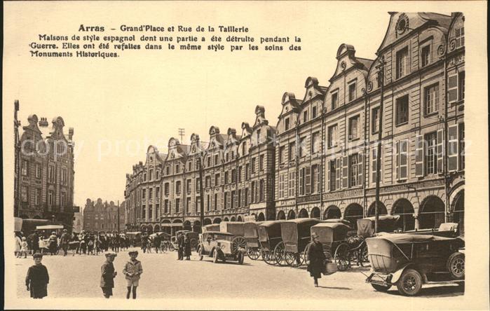 Arras Pas-de-Calais Grande Place et Rue de la Taillerie Aut