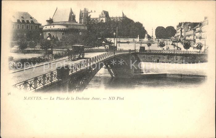 Nantes Loire Atlantique Place de la Duchesse Anne Pont Pferdeku