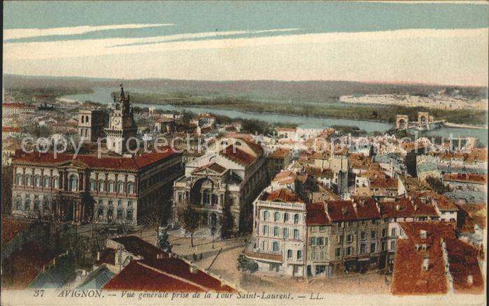 Avignon Vaucluse Vue generale prise de la Tour Saint Lau