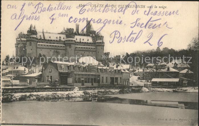 Pierrefonds Oise Chateau sous la neige