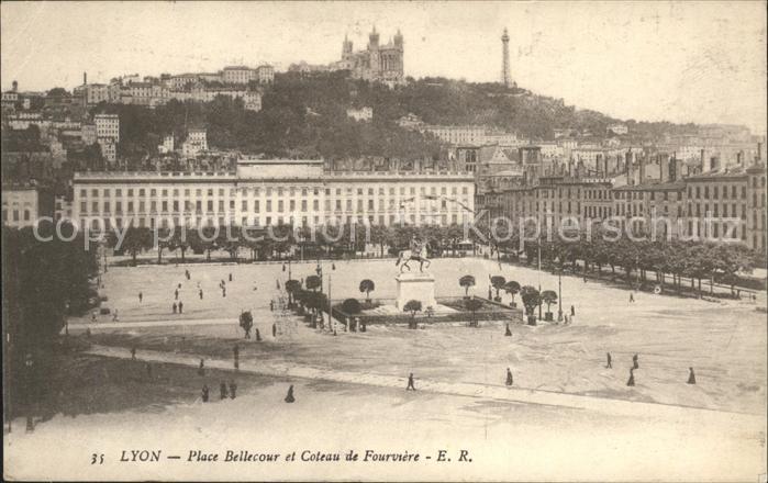 Lyon France Place Bellecour et Coteau de Fourviere