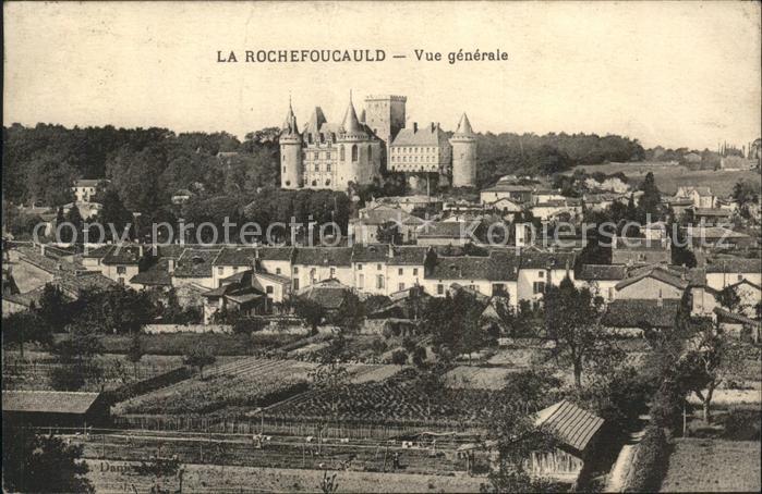 La Rochefoucauld Vue generale Chateau