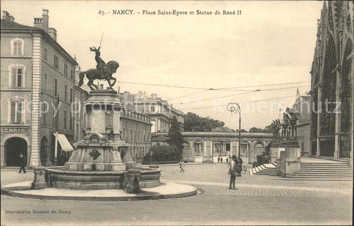 Nancy Lothringen Place Saint Epvre et Statue du Rene II