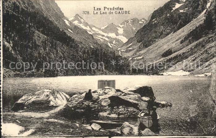 Lac de Gaube Bords du Lac