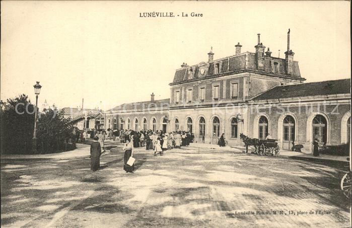 Luneville La Gare Pferdedroschke