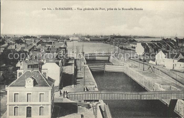 Saint-Nazaire Loire-Atlantique Vue generale du Port Nouvelle Entree