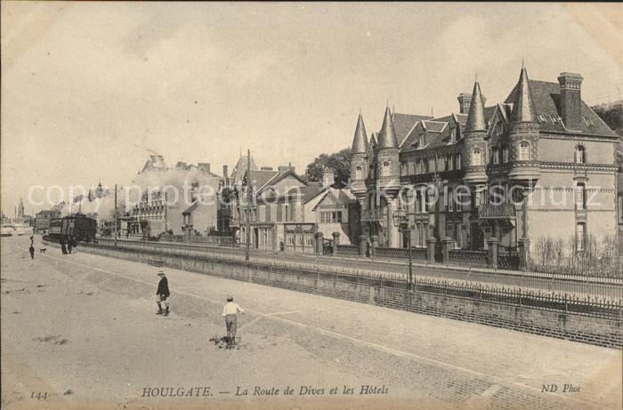 Houlgate Route de Dives et les Hotels