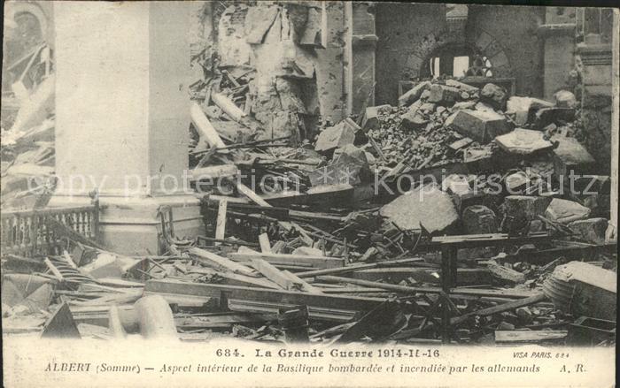 Albert Somme Ruine de la Basilique bombardee Grande
