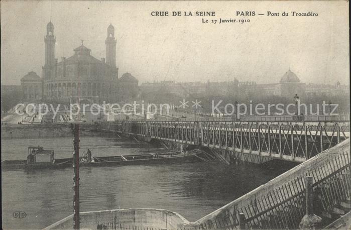Paris Crue de la Seine Pont du Trocadero Janv