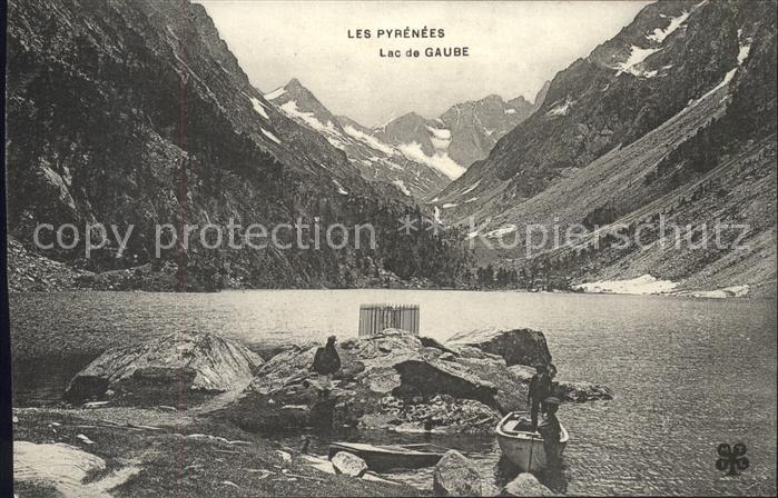 Lac de Gaube et les montagnes