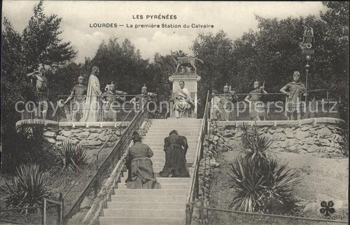 Lourdes Hautes Pyrenees La premiere Station du Calvaire Monumen