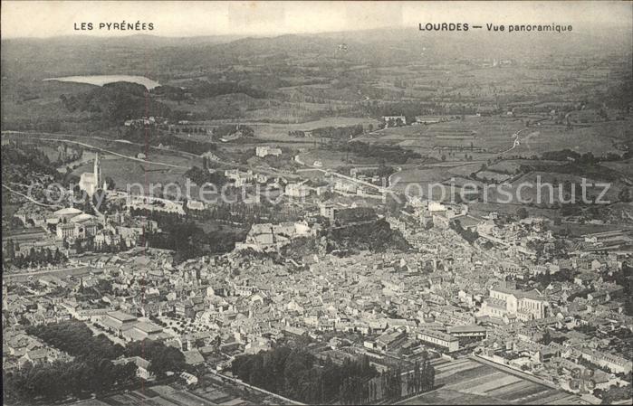 Lourdes Hautes Pyrenees Vue panoramique