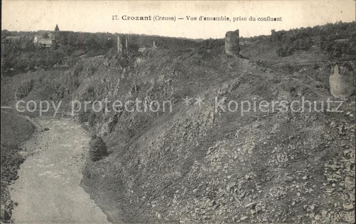 Crozant Vue d_ensemble prise du confluent