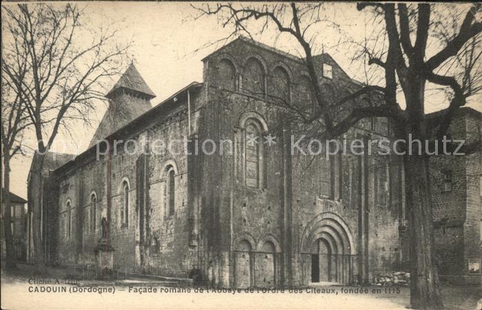 Cadouin Facade romaine de l'Abbaye de l'Ordre d