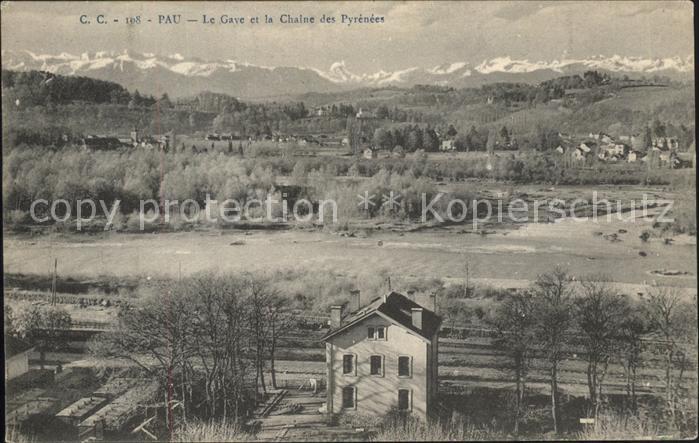 Pau 64 Le Gave et la Chaine des Pyrenees
