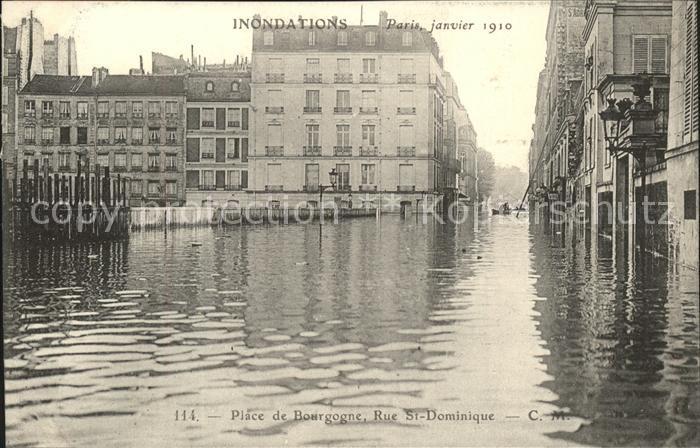 Paris Inondations 1910 Place de Bourgogne Rue